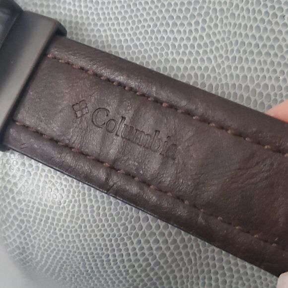 Columbia | Reversible Leather Belt - Picture 4 of 6